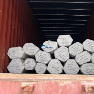 ASTM A312 TP316L স্টেইনলেস স্টিল পাইপ লোডিং ASTM A312 TP316L স্টেইনলেস স্টিল পাইপ লোডিং