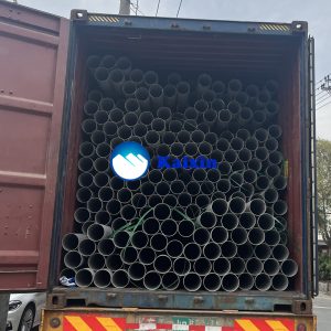 TP304L Stainless steel seamless pipe loading,Buyer From India