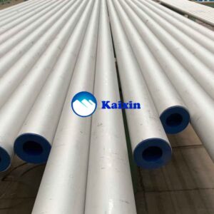 Duplex stainless steel pipe