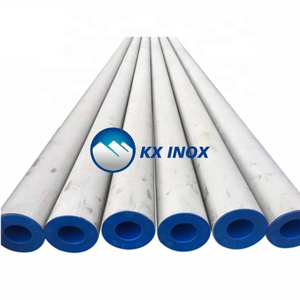 ASTM A312 TP304L Stainless steel seamless pipe for industrial high-pressure fluid transportation.