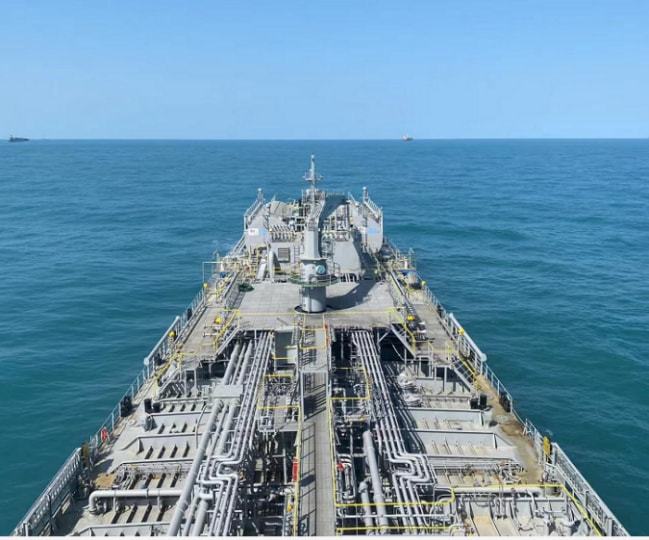 marine-grade seamless stainless steel pipe used in a vessel piping system